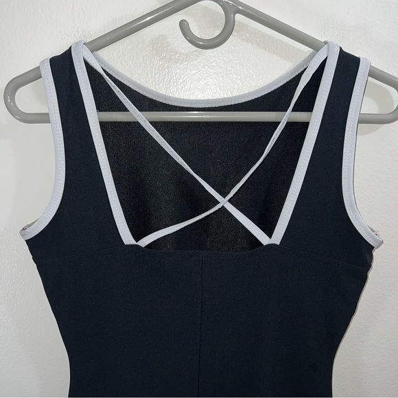 Vintage Black & White PerSeption Mini Dress with Criss Cross Detail size Large - Picture 4 of 6
